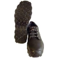 Chaussures de sécurité Cofra New Bismarck S3 SRC FW110-000