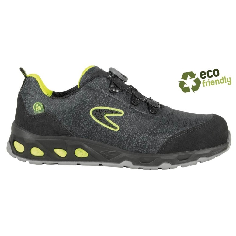 tous dehors - Chaussures de sécurité Cofra...
