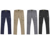 Tous dehors - Pantalon de travail multipoches Diadora...
